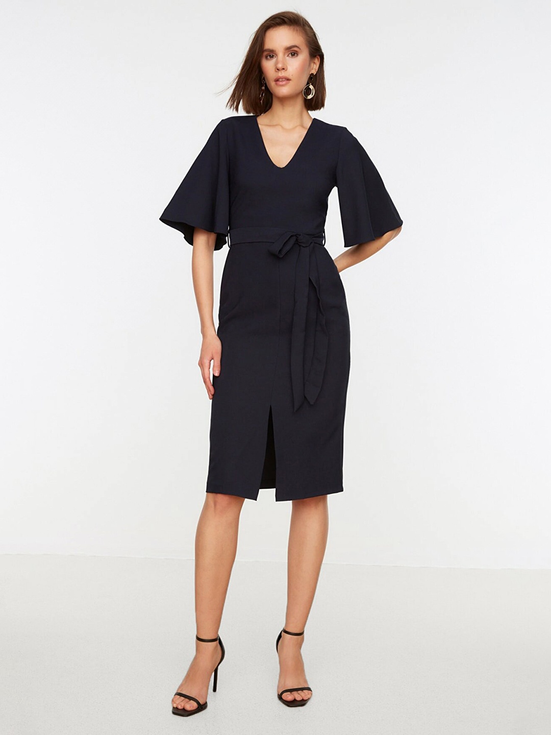 

Trendyol Navy Blue Dress