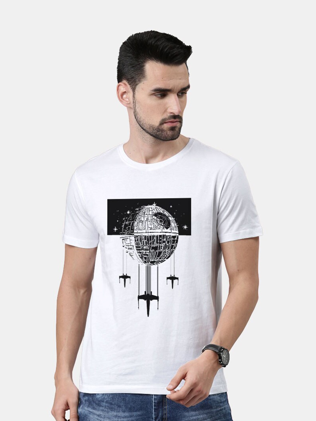 

macmerise Men White & Black Printed Bio Finish Cotton T-shirt