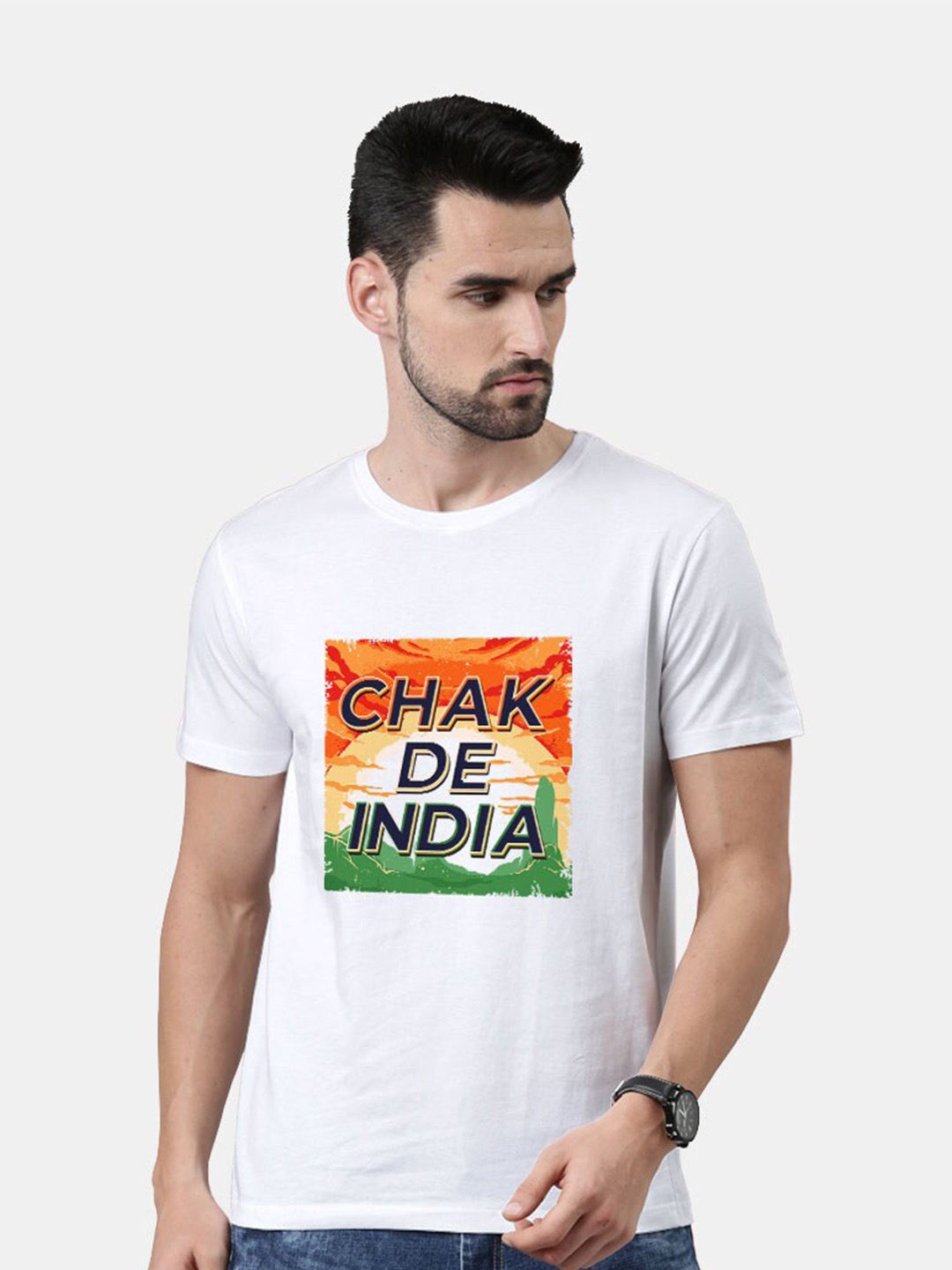 

macmerise Men White Printed Bio Finish Applique T-shirt