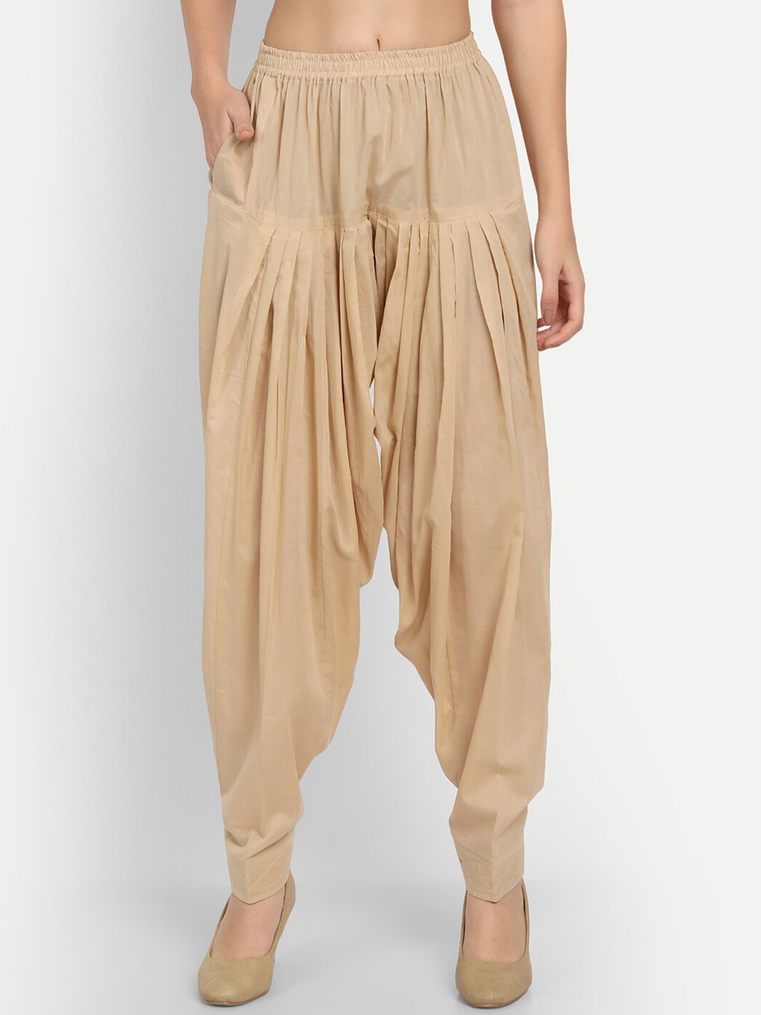 

APELLA Women Beige Solid Cotton Salwar