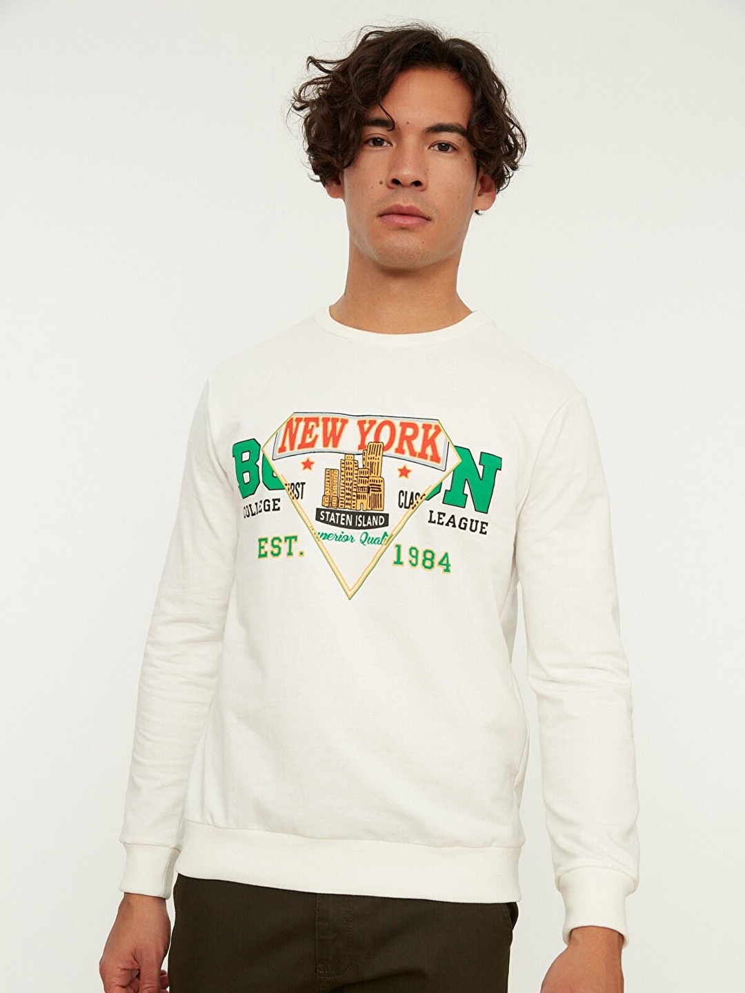 

Trendyol Men Off White Printed Sweatshirt
