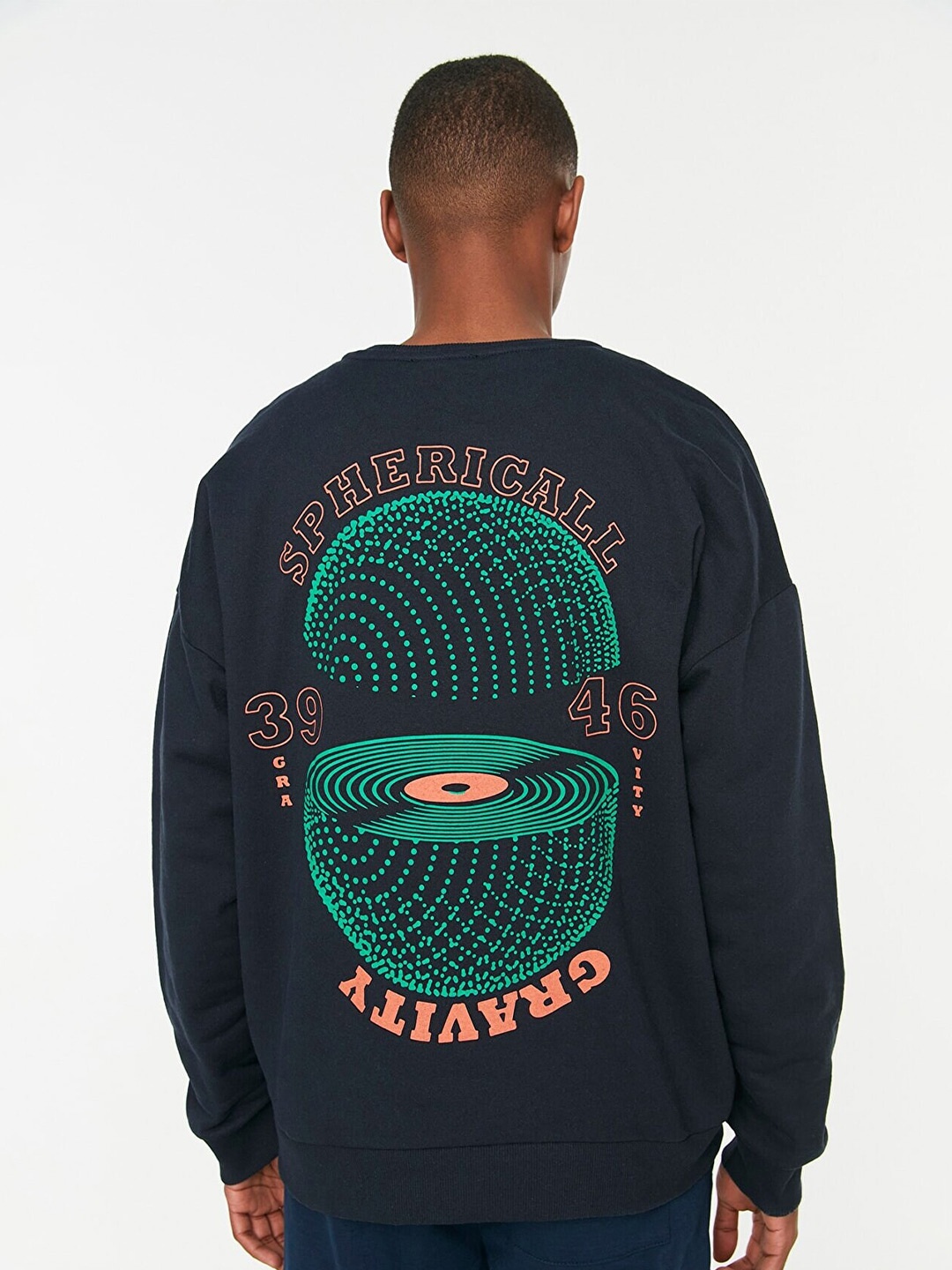 

Trendyol Men Navy Blue Sweatshirt