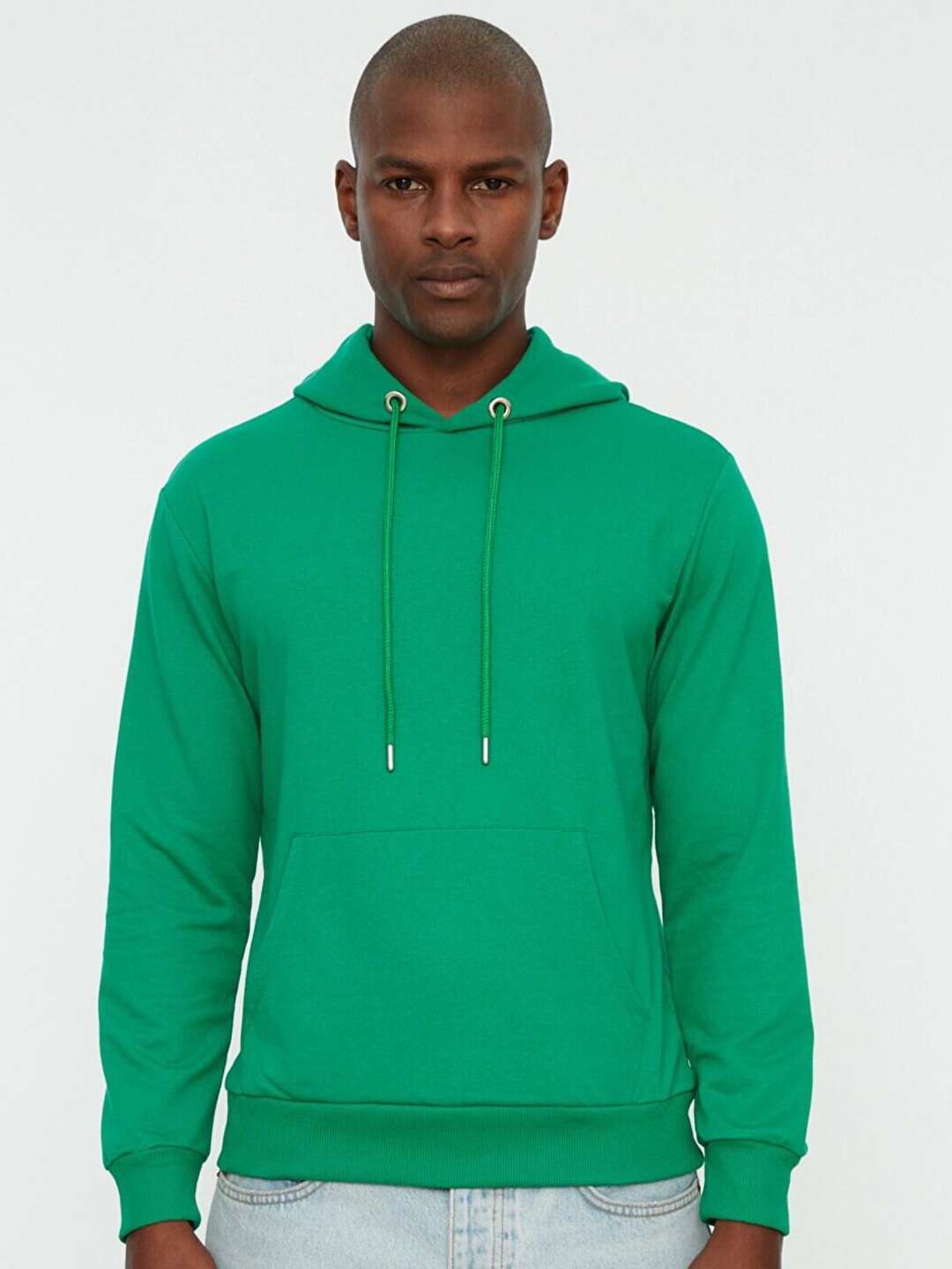 

Trendyol Men Green Hooded Cotton Sweatshirt