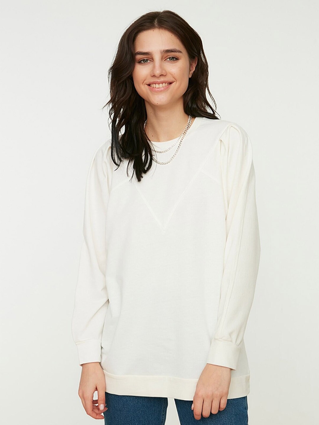 

Trendyol Women White Solid Sweatshirt