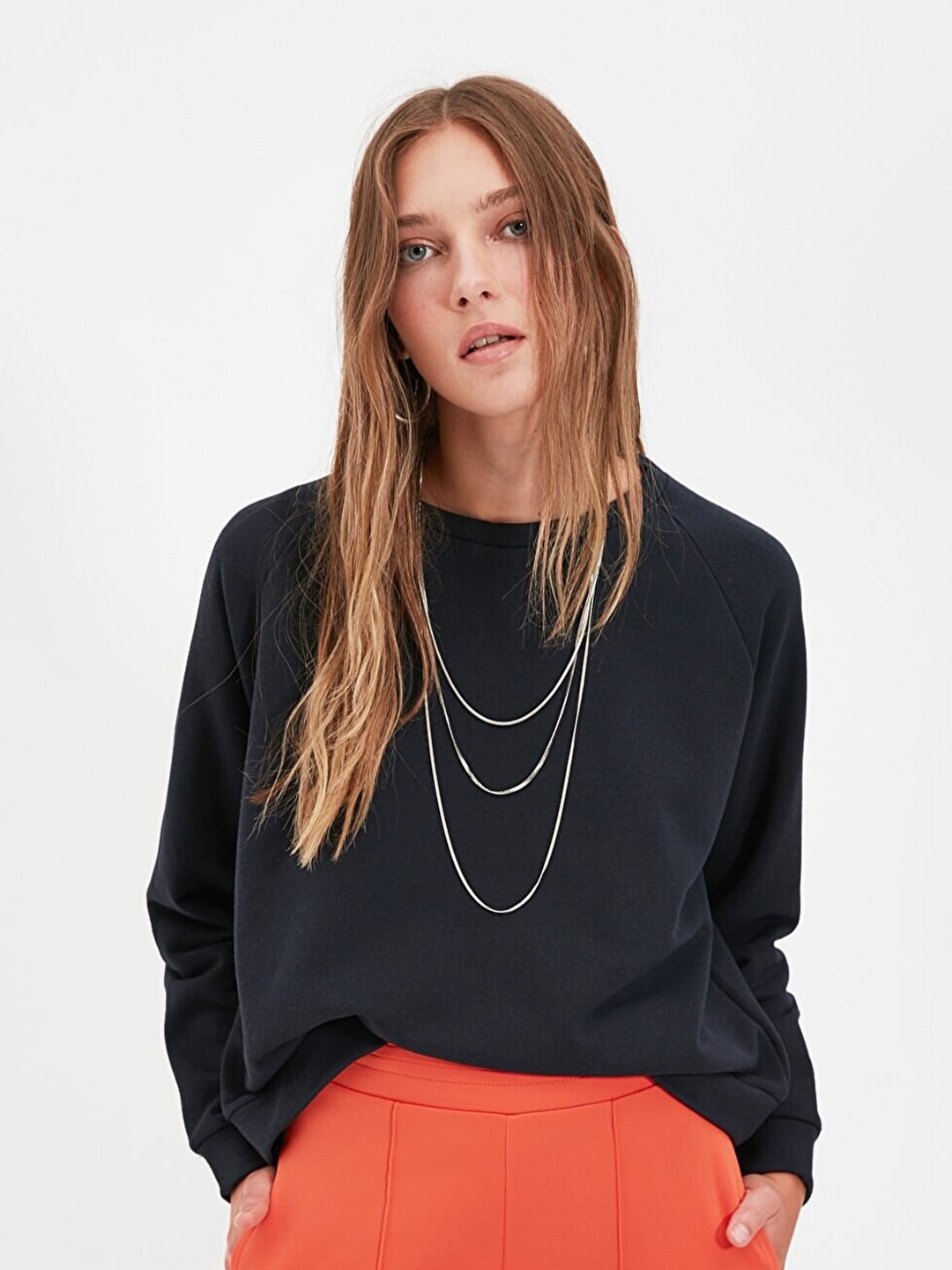 

Trendyol Women Navy Blue Solid Sweatshirt