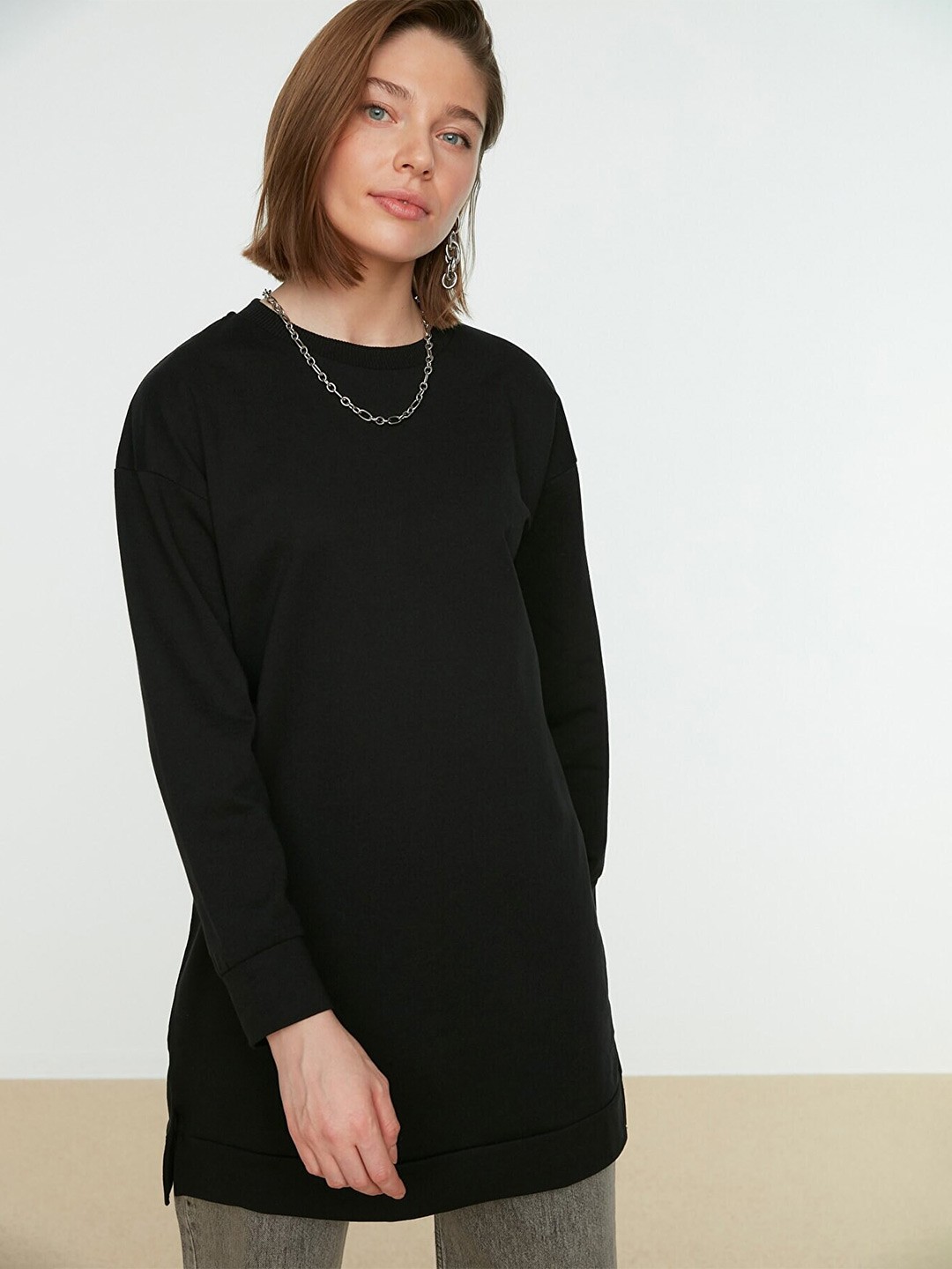 

Trendyol Women Black Solid Sweatshirt