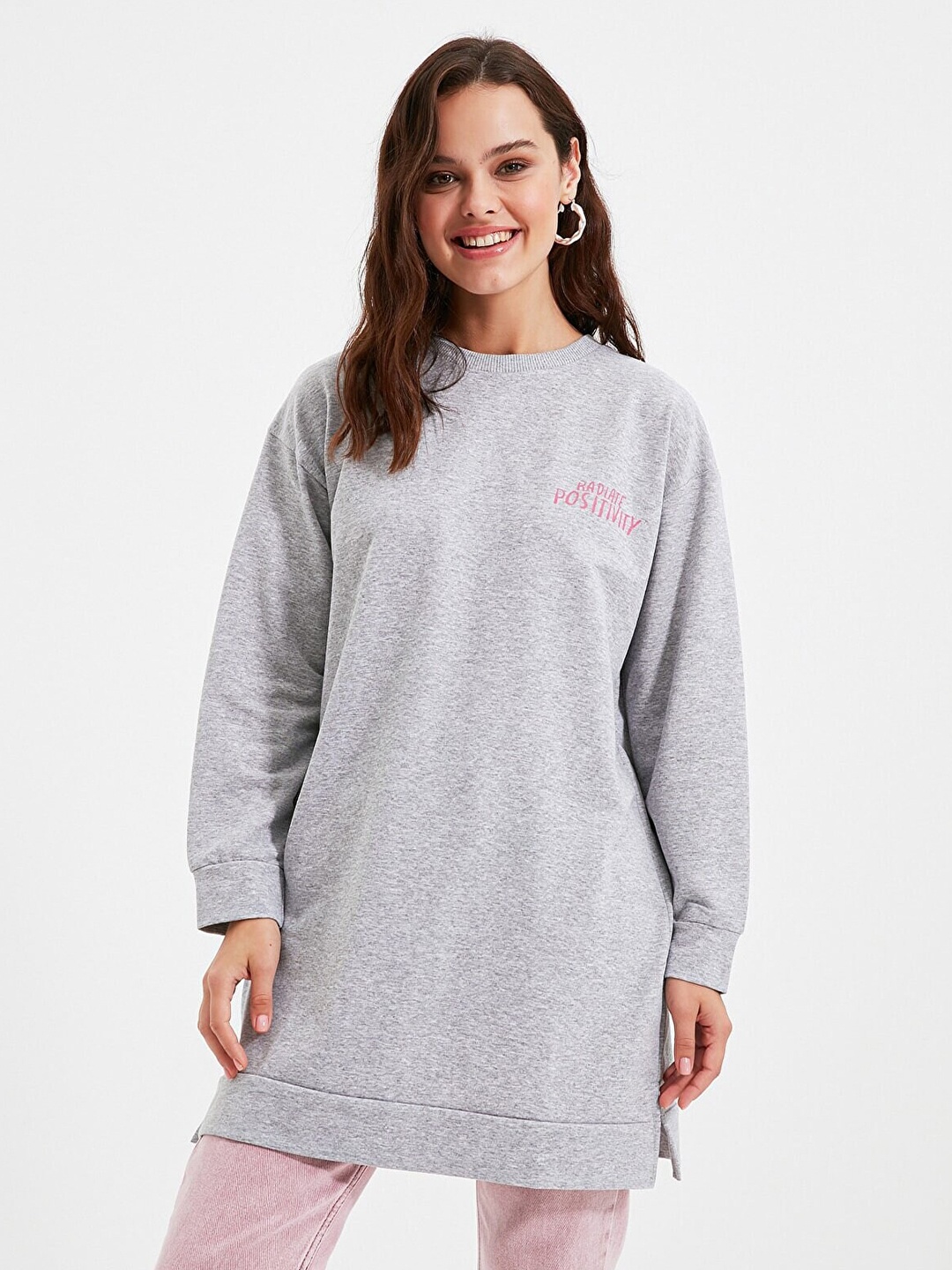 

Trendyol Women Grey Solid Pull Over Sweatshirt