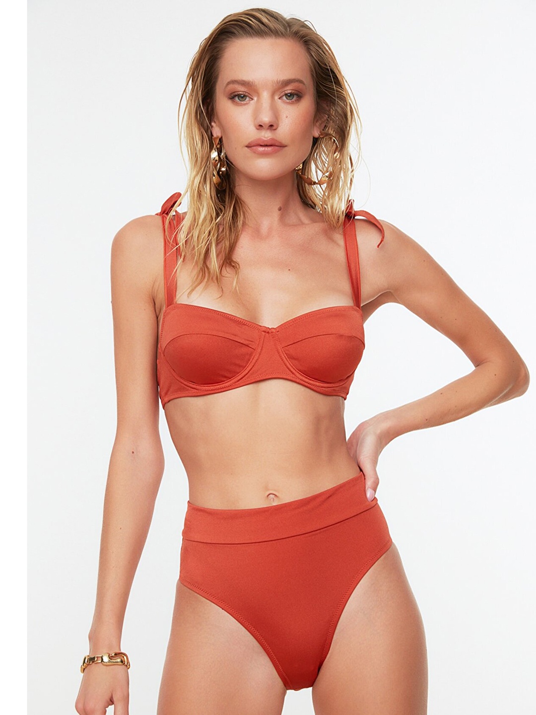 

Trendyol Women Orange Solid Swim Hipster