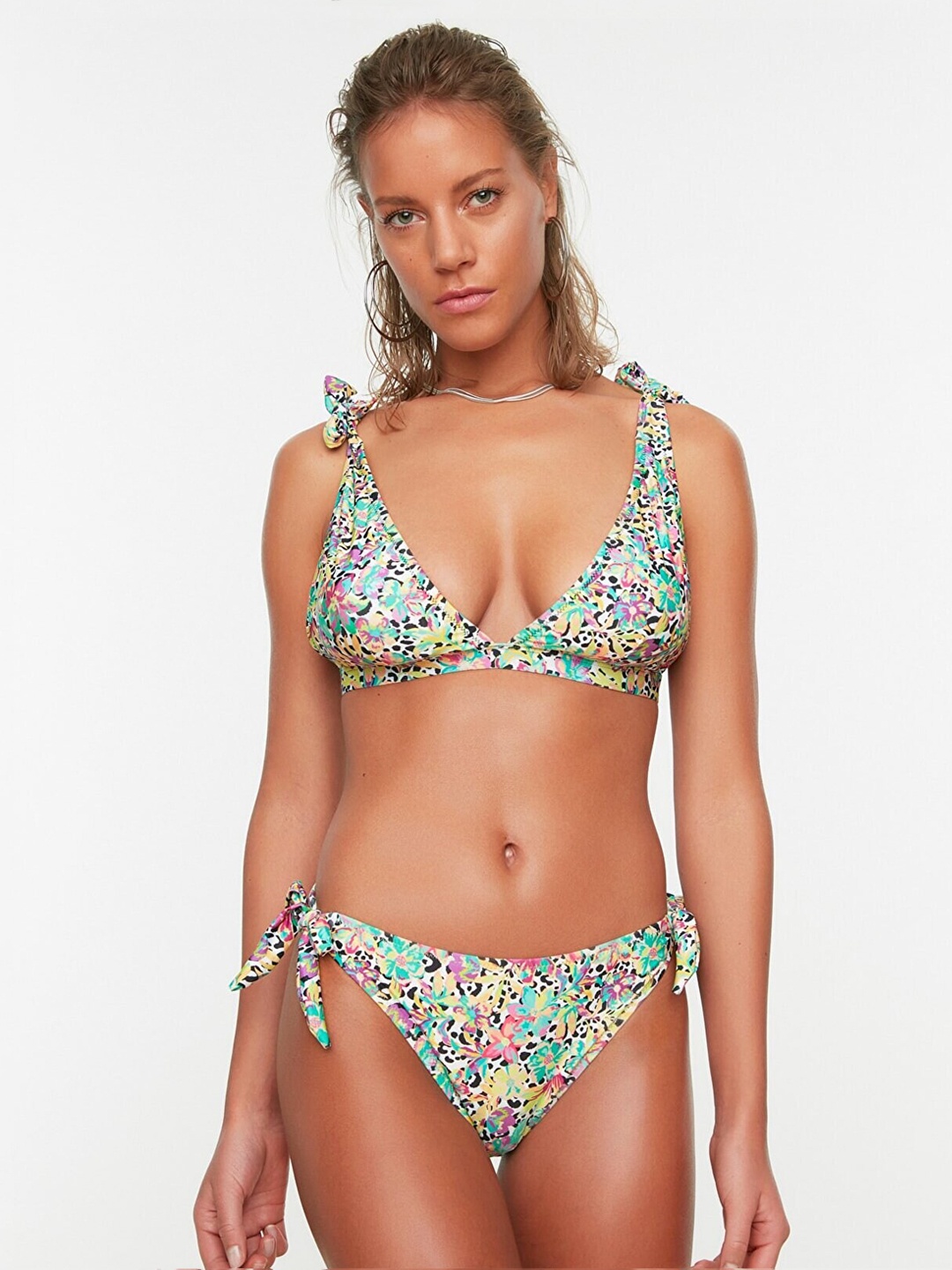 

Trendyol Women Green Printed Bikini Swim Bottoms