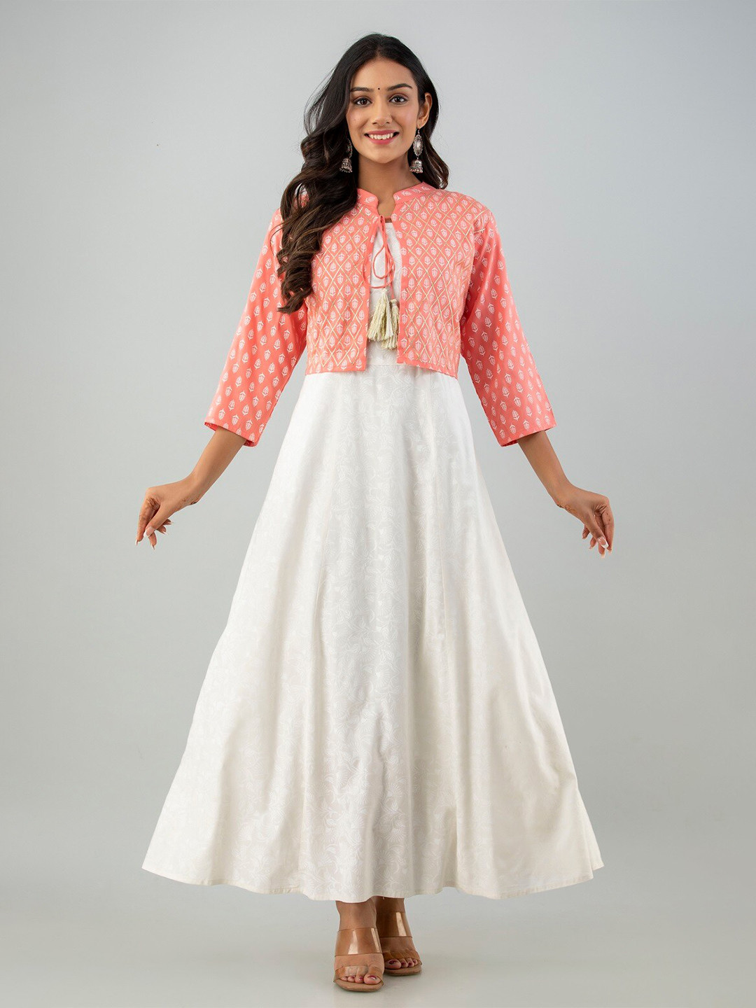 

Juniper White Floral Ethnic Maxi Dress with Jacket