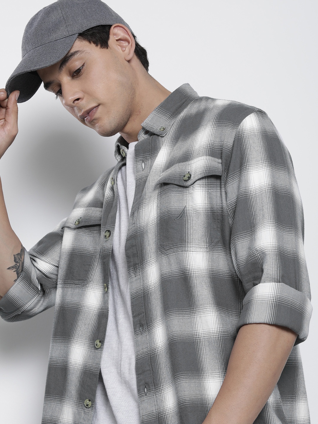 

Nautica Men Grey Classic Tartan Checked Pure Cotton Casual Shirt