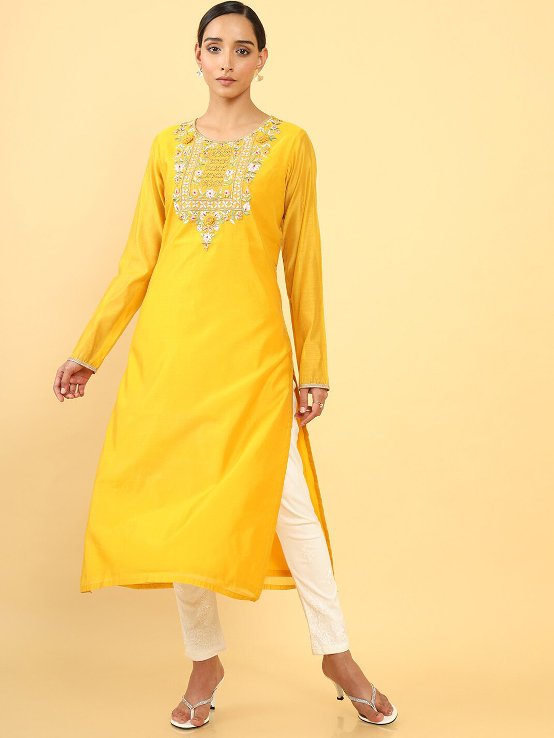 

Soch Women Yellow & Green Floral Embroidered Thread Work Kurta