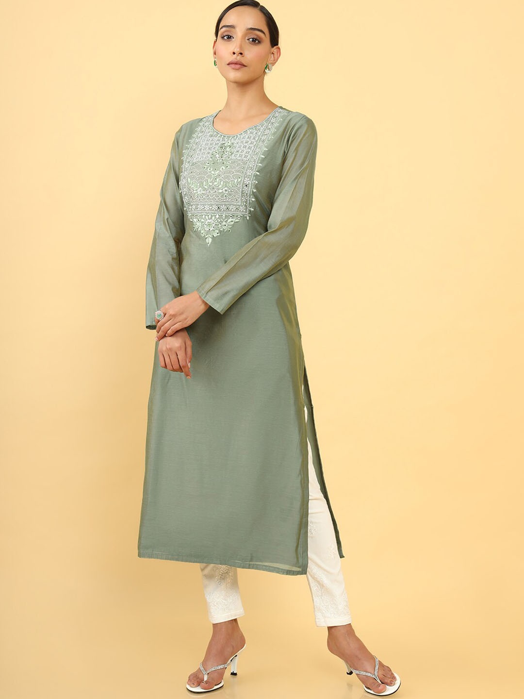 

Soch Women Green Solid Chanderi Cotton Kurta
