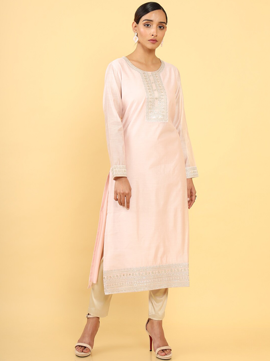 

Soch Women Pink Floral Yoke Design Kurta
