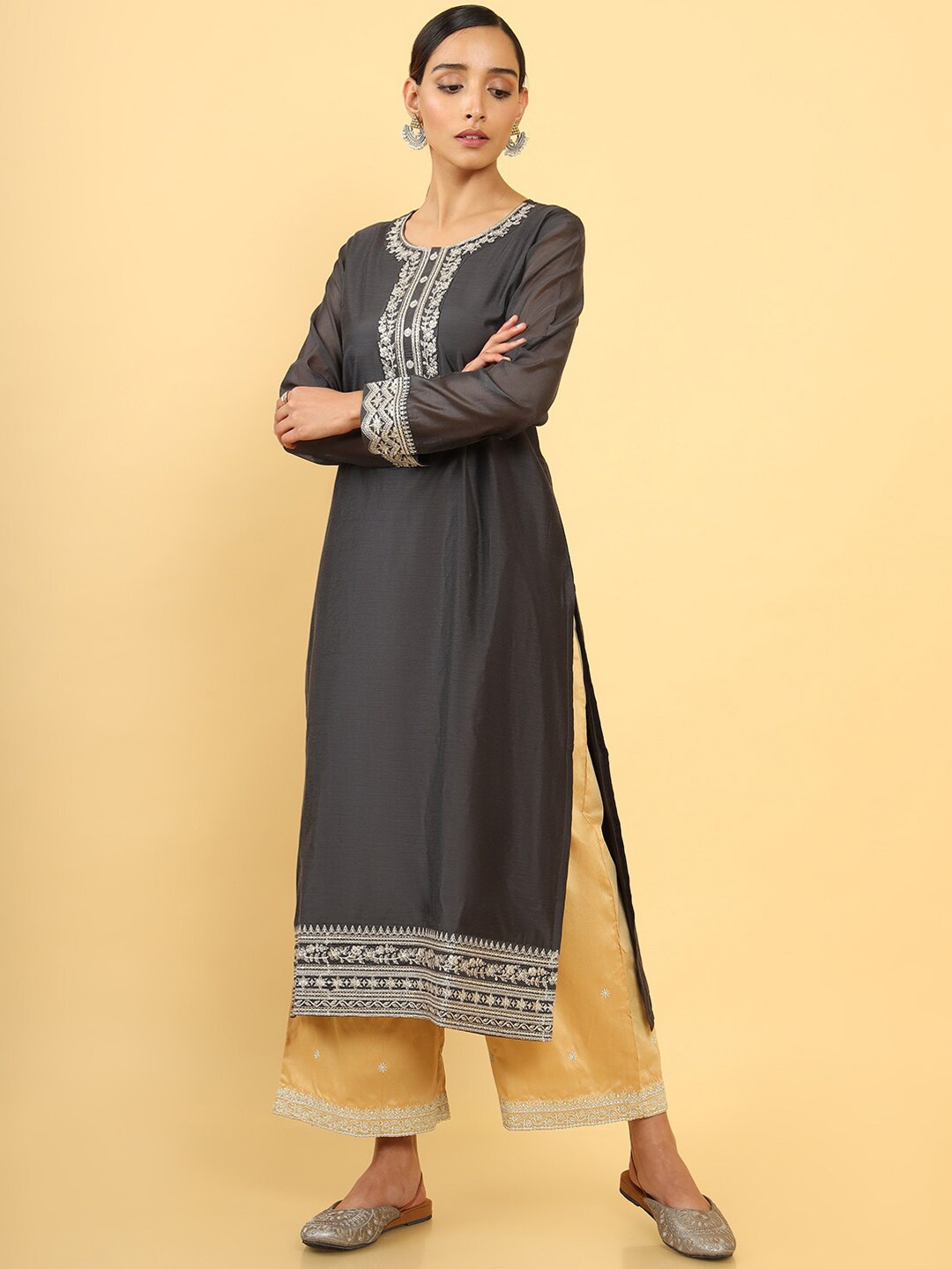 

Soch Women Charcoal Grey Floral Embroidered Kurta