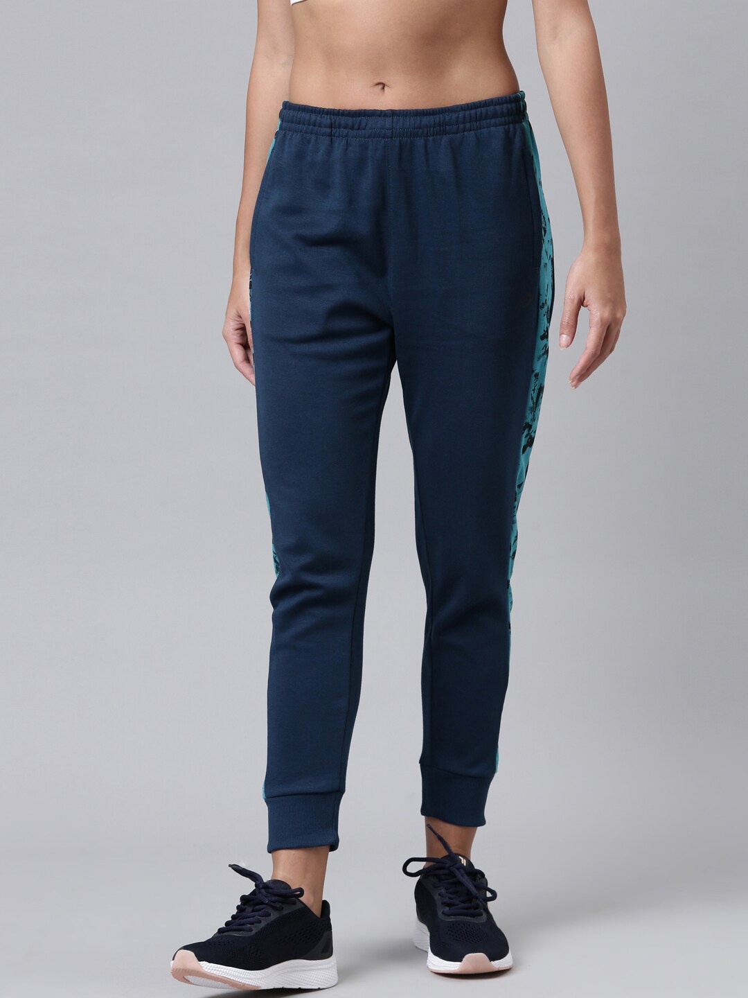 

Proline Active Women Blue Solid Cotton Joggers