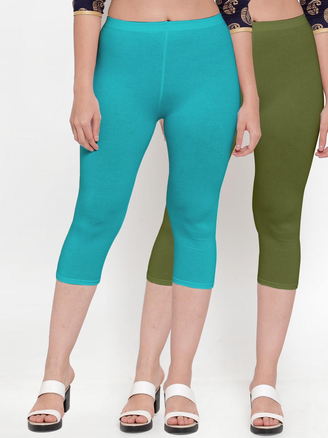 

Jinfo Women Pack Of 2 Green & Blue Slim Fit Cotton Capris