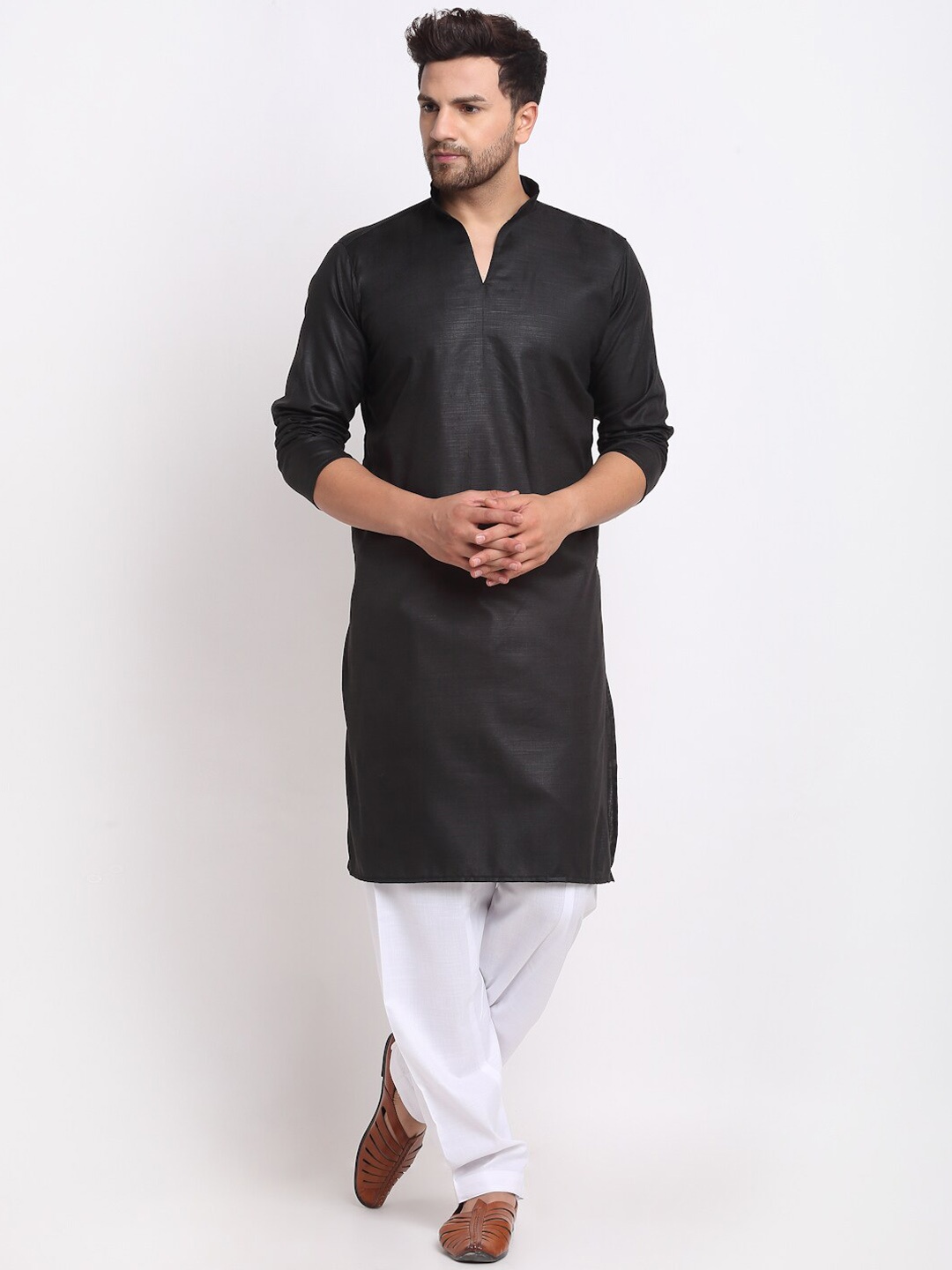 

Benstoke Men Black Kurta with Pyjamas