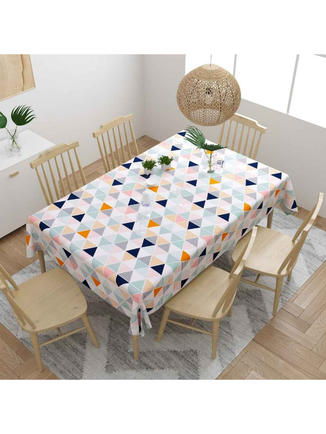 

haus & kinder White & Pink Printed Cotton Rectangular 6 Seater Table Cloth