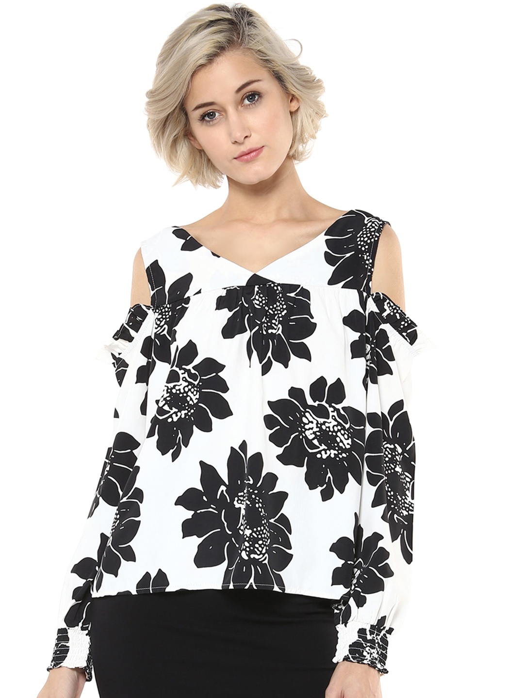 

Harpa Women White & Black Floral Print Top