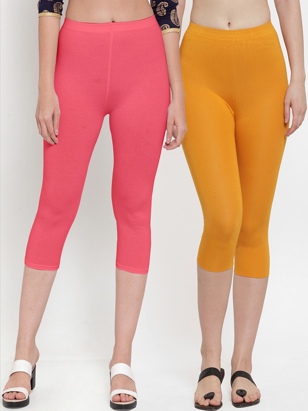 

GRACIT Pack Of 2 Women Orange & Magenta Capris