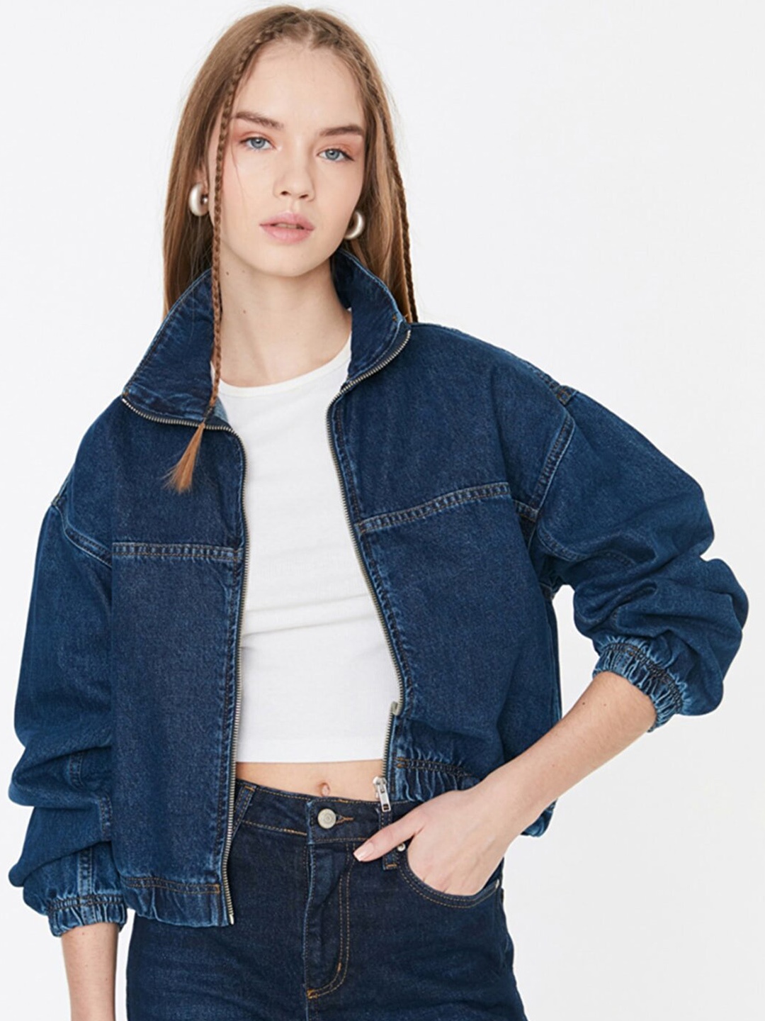 

Trendyol Women Blue Crop Denim Jacket