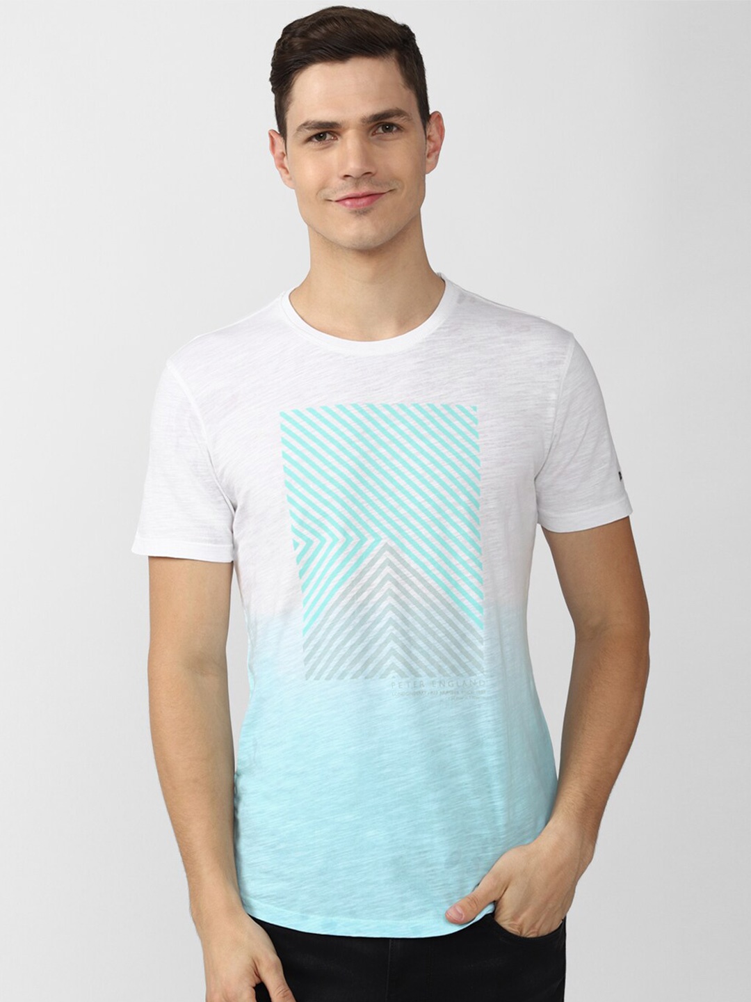

Peter England Casuals Men White & Blue Printed Slim Fit Cotton T-shirt