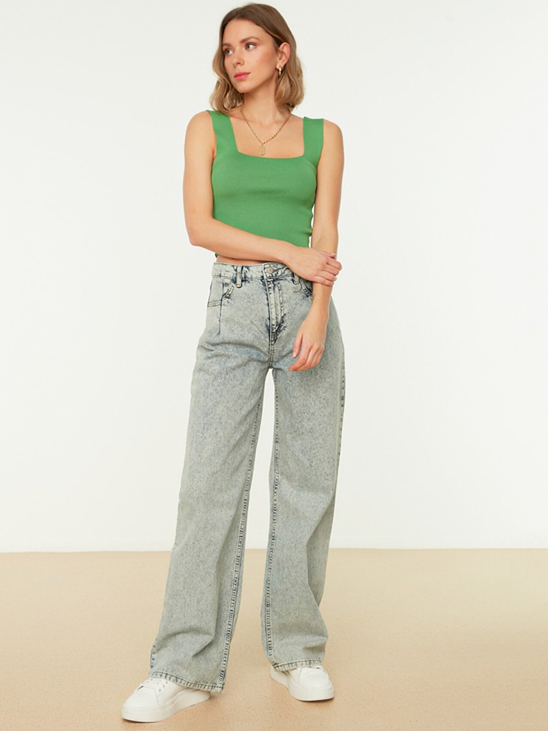 

Trendyol Women Blue Relaxed Fit Low Distress Jeans