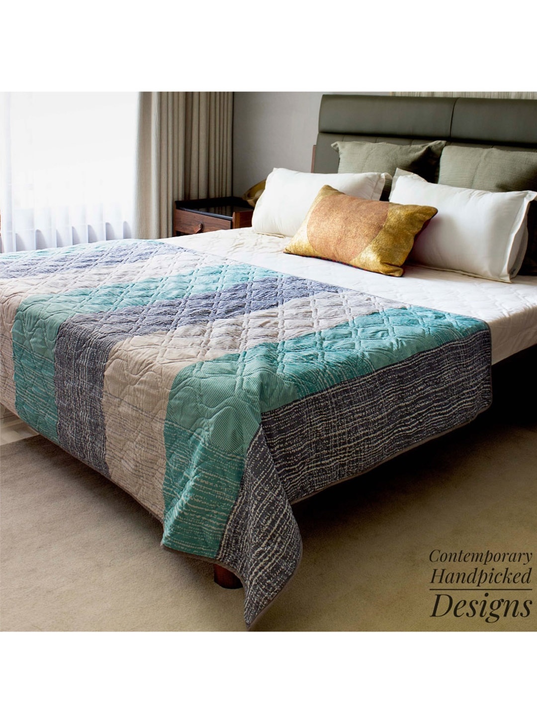 

URBAN SPACE White & Purple Geometric AC Room 120 GSM Single Bed Blanket