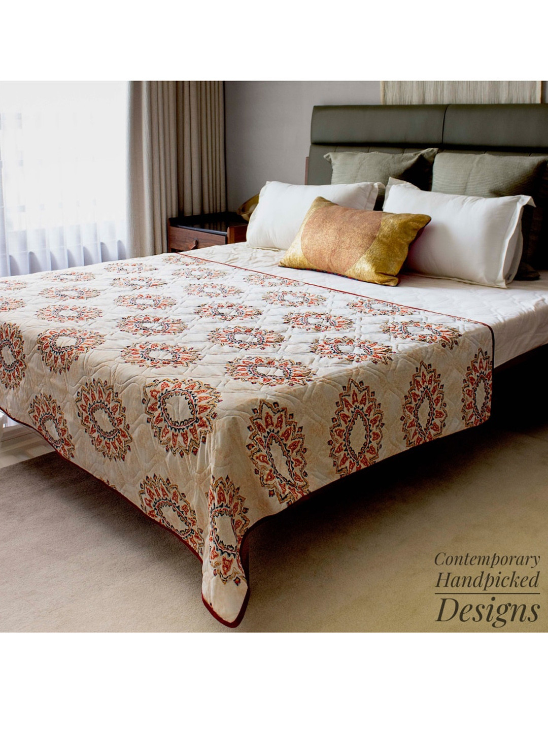 

URBAN SPACE Adults White & Red Floral AC Room 120 GSM Single Bed Blanket