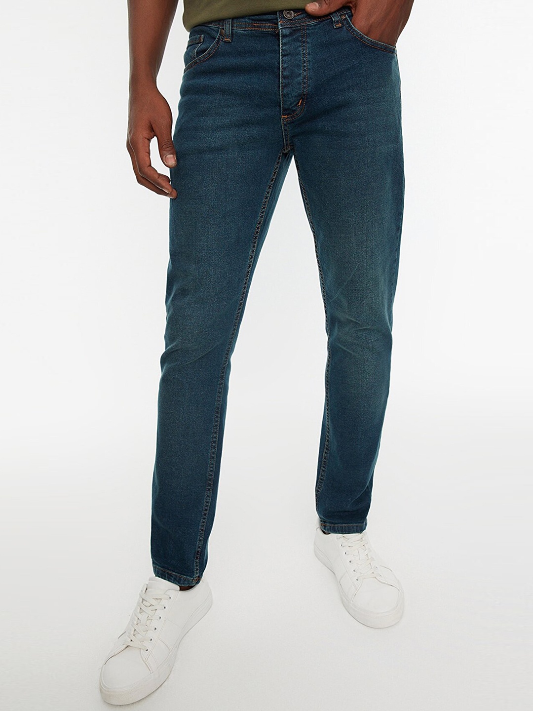 

Trendyol Men Blue Mid Rise Regular Jeans