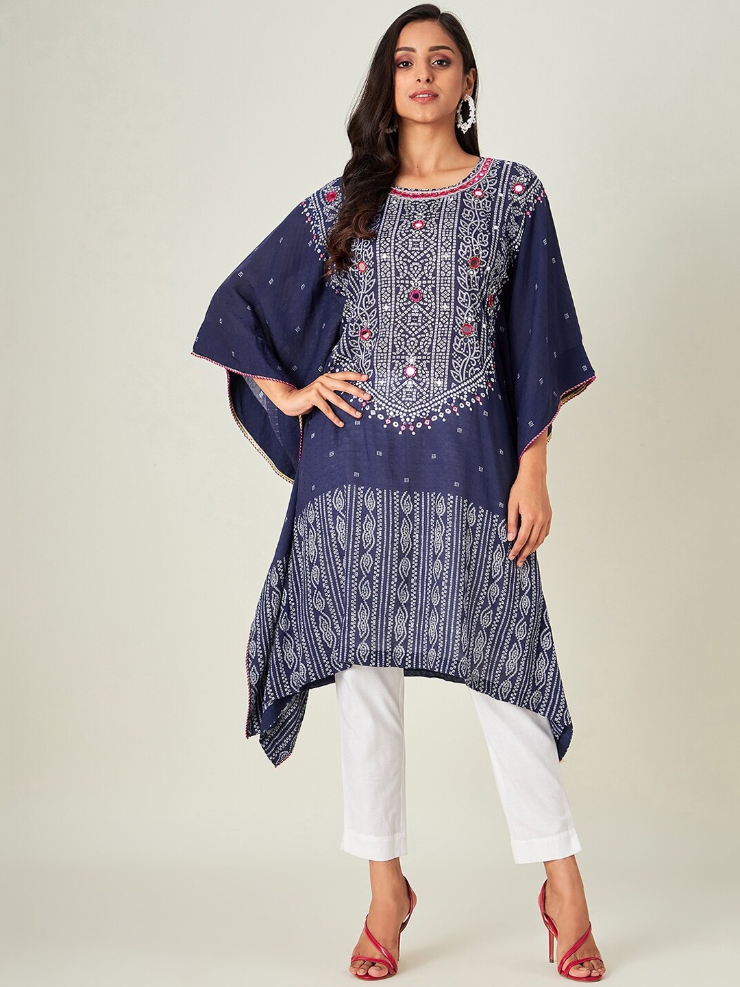 

The Kaftan Company Women Purple Bandhani Printed Flared Sleeves Dobby Kaftan Kurta