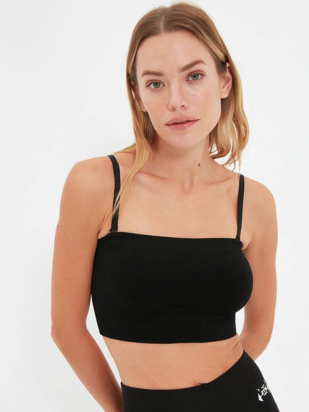 

Trendyol Black Bra Lightly Padded