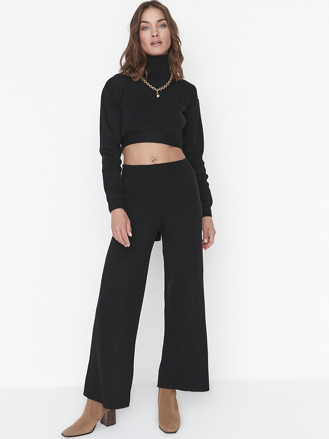 

Trendyol Women Black Top with Trousers