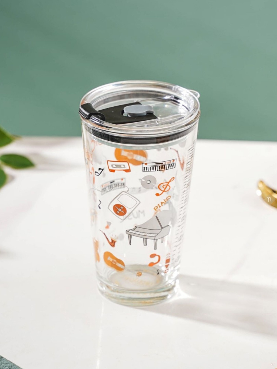 

Nestasia Transparent Musical Glass Tumbler With Lid 400 ml