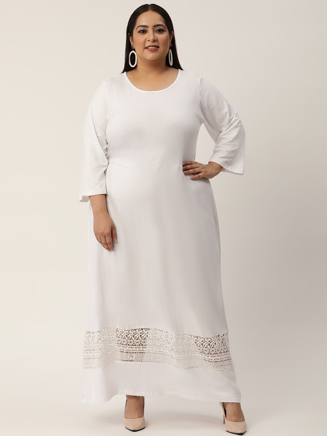 

theRebelinme White Maxi Dress