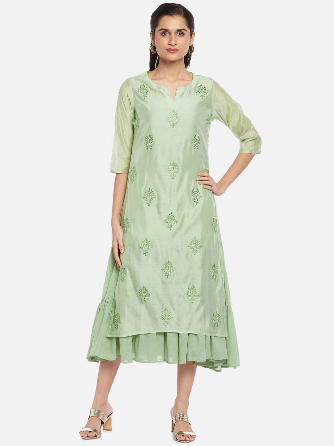 

RANGMANCH BY PANTALOONS Green Ethnic Motifs A-Line Midi Dress