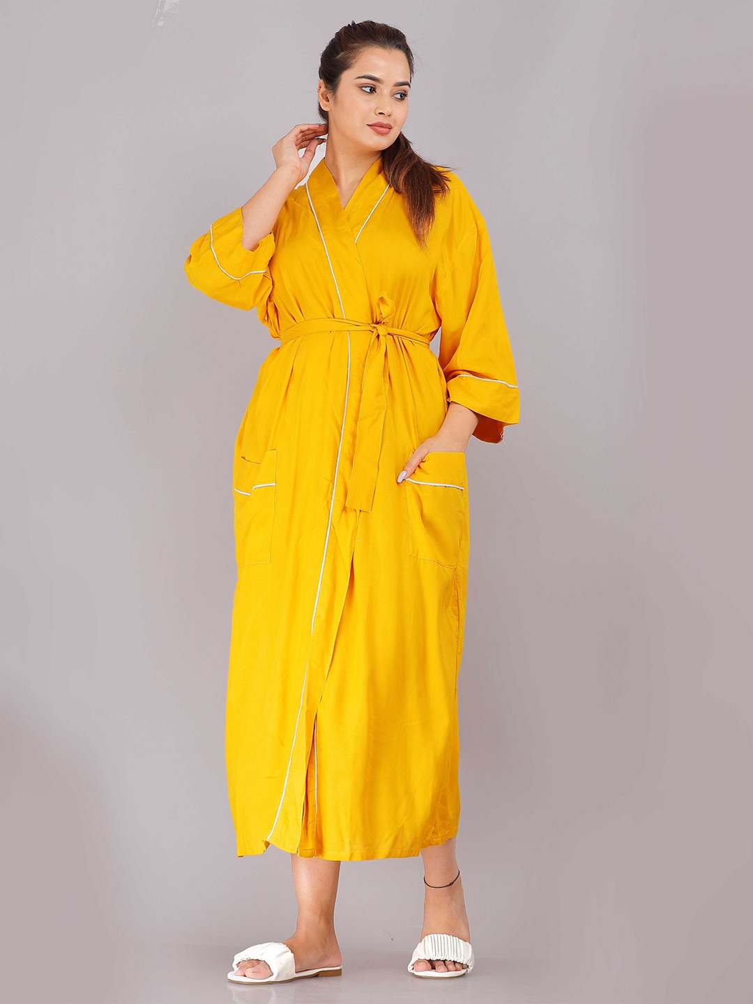 

SHOOLIN Yellow Printed Nightdress