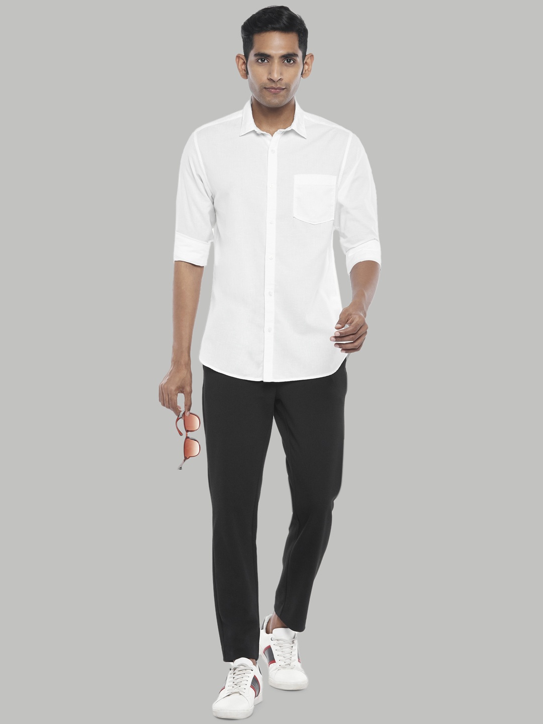 

BYFORD by Pantaloons Men White Slim Fit Casual Shirt