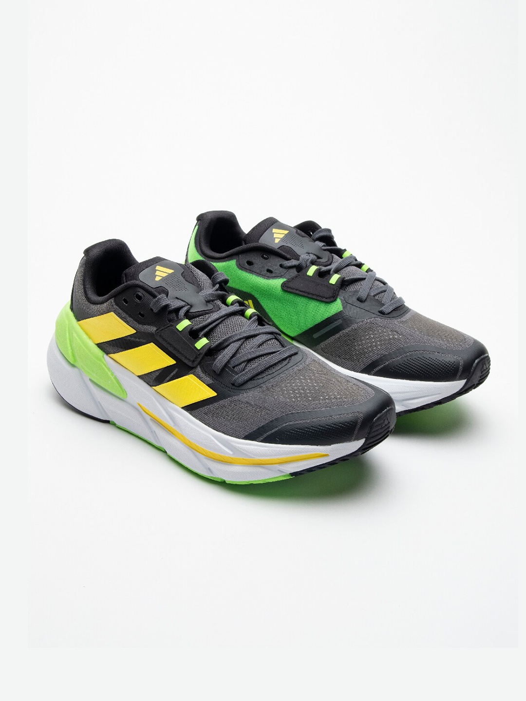 

ADIDAS Men Grey Textile Running Shoes