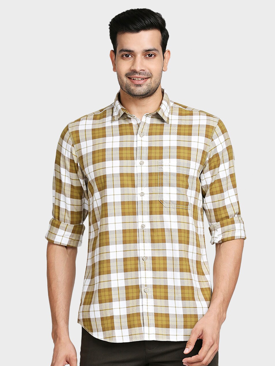 

ColorPlus Men Yellow Tailored Fit Checked Casual Shirt