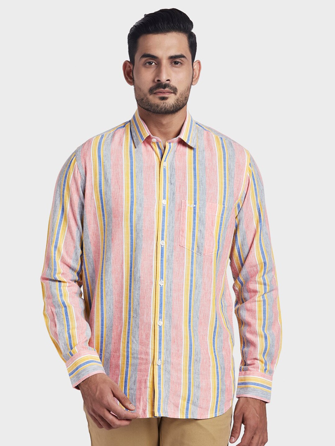 

ColorPlus Men Red Tailored Fit Striped Casual Shirt