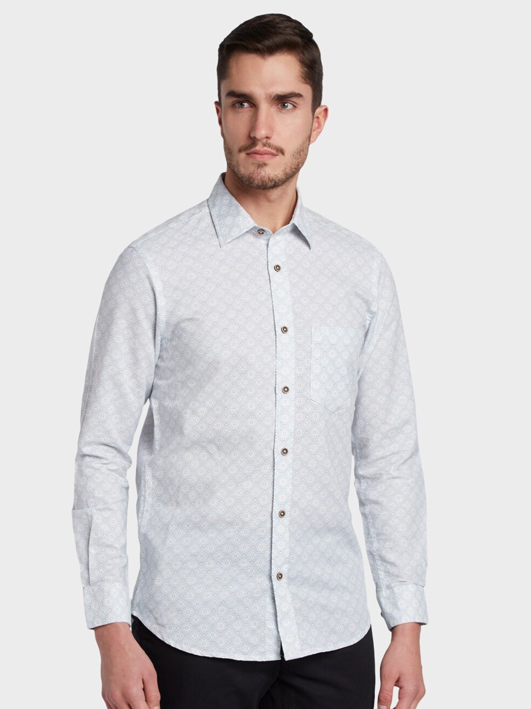 

ColorPlus Men Green Tailored Fit Printed Casual Shirt
