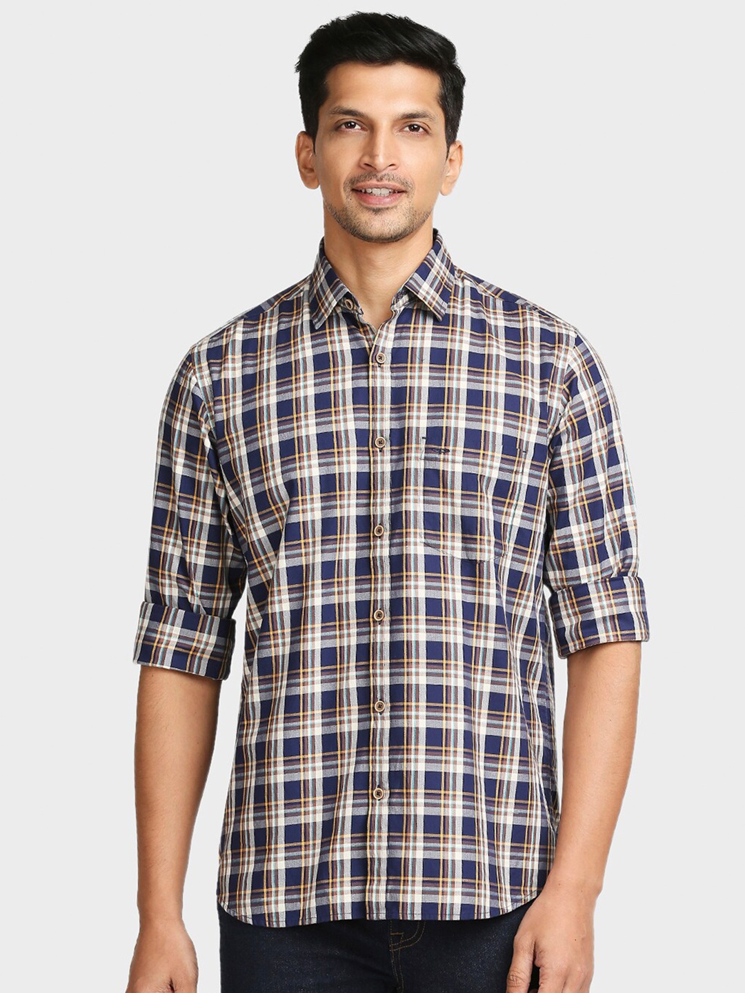 

ColorPlus Men Blue Tailored Fit Checked Casual Shirt