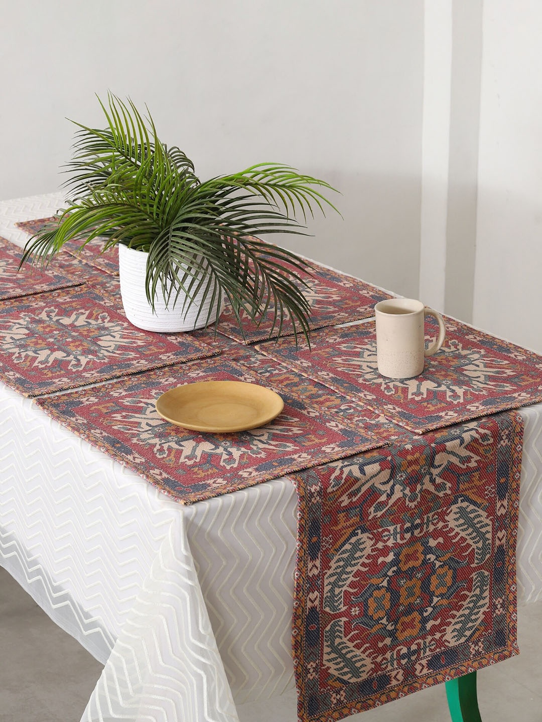 

HANDICRAFT PALACE Set Of 7 Maroon Carpet Printed Table Placemats & Runner
