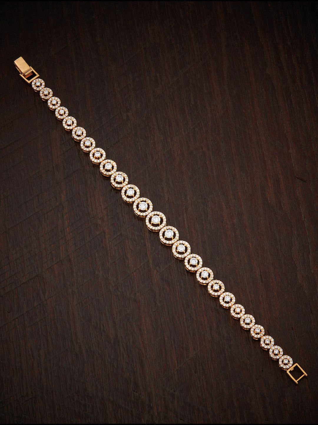 

Kushal's Fashion Jewellery White Gold-Plated Link Bracelet