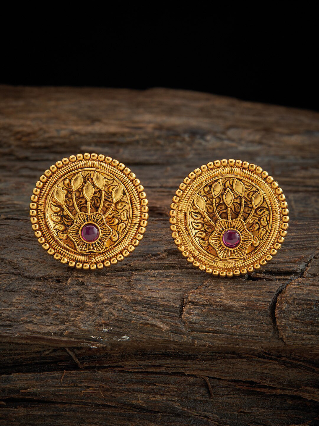 

Kushal's Fashion Jewellery Set Of 2 Gold-Toned & Pink Stone Studded Toe Ring