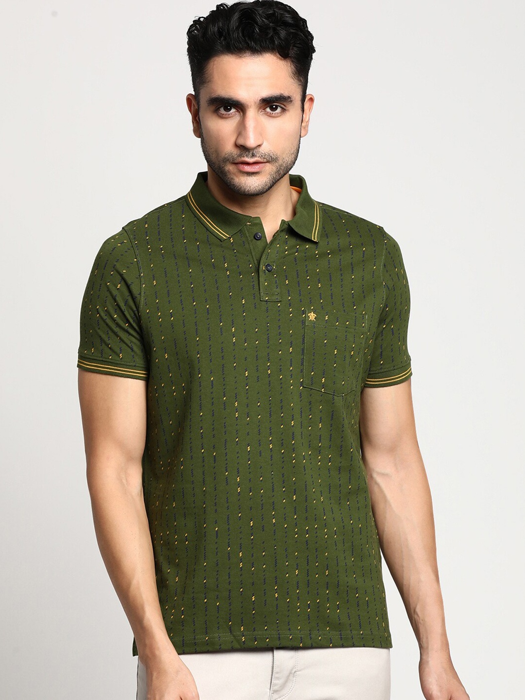 

Turtle Men Olive Green Printed Polo Collar Pure Cotton Slim Fit T-shirt