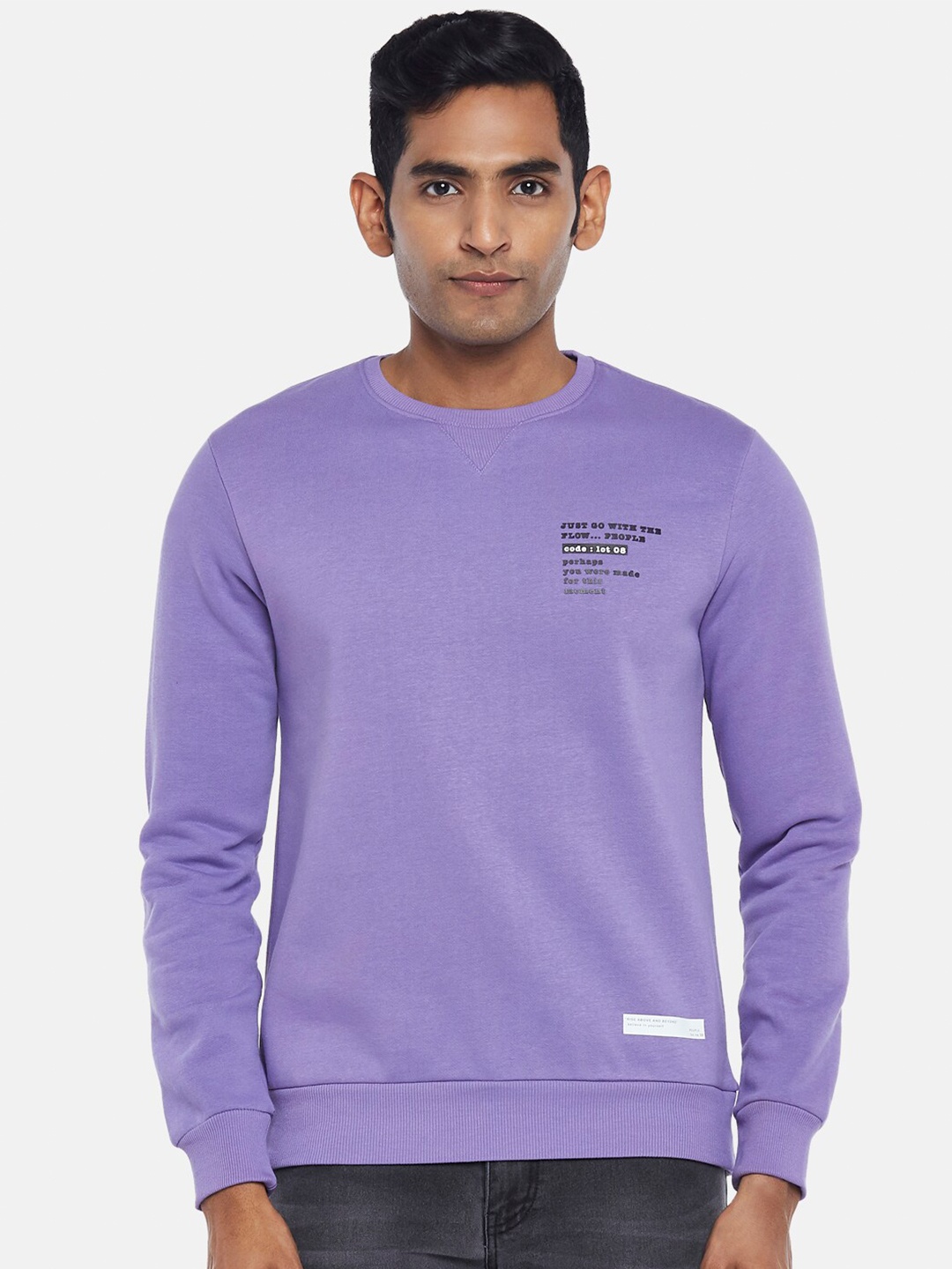 

People Men Lavender Solid Pullover Sweatshirt