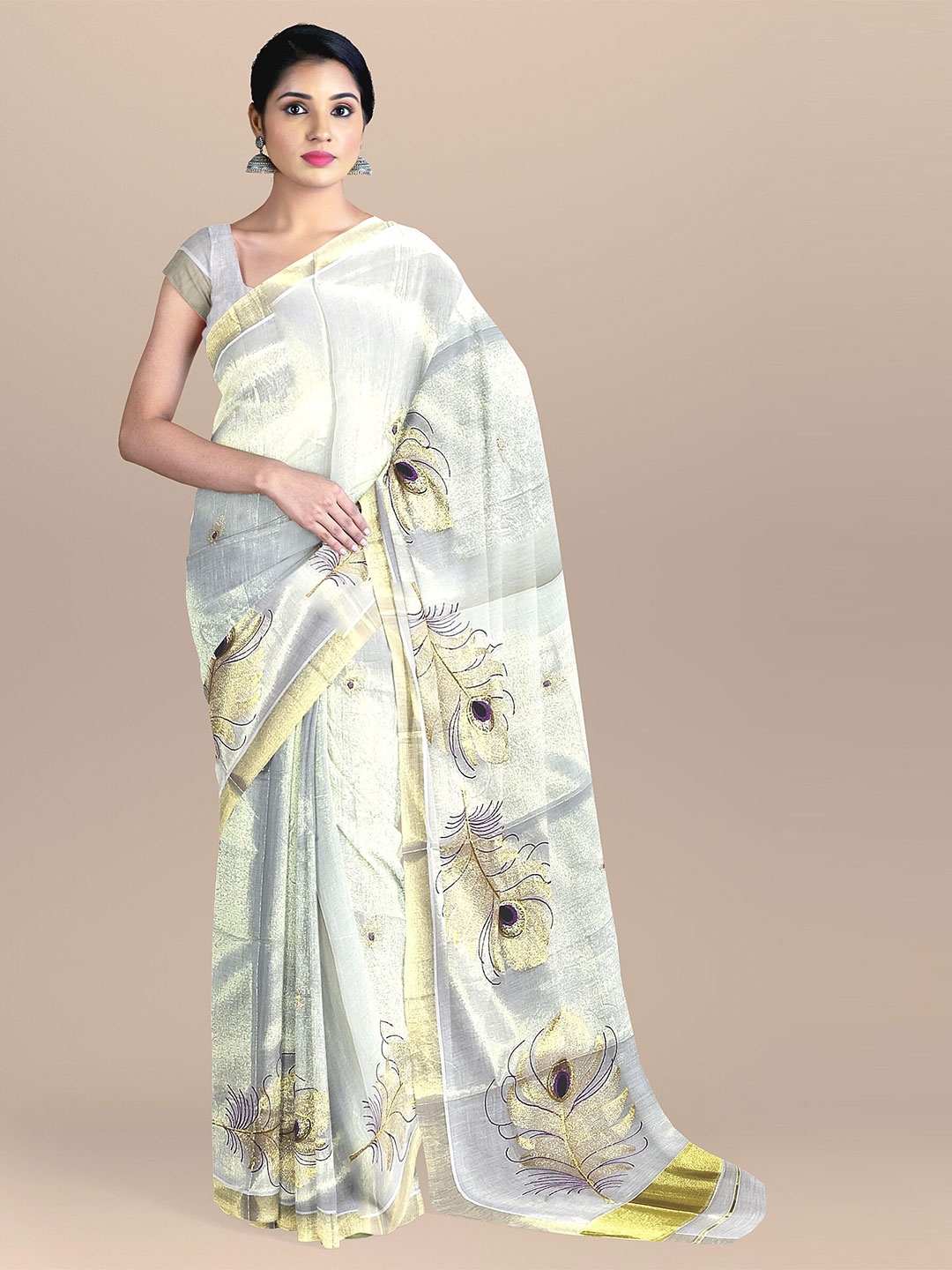 

The Chennai Silks Off White & Gold-Toned Woven Design Zari Pure Cotton Fusion Kasavu Saree